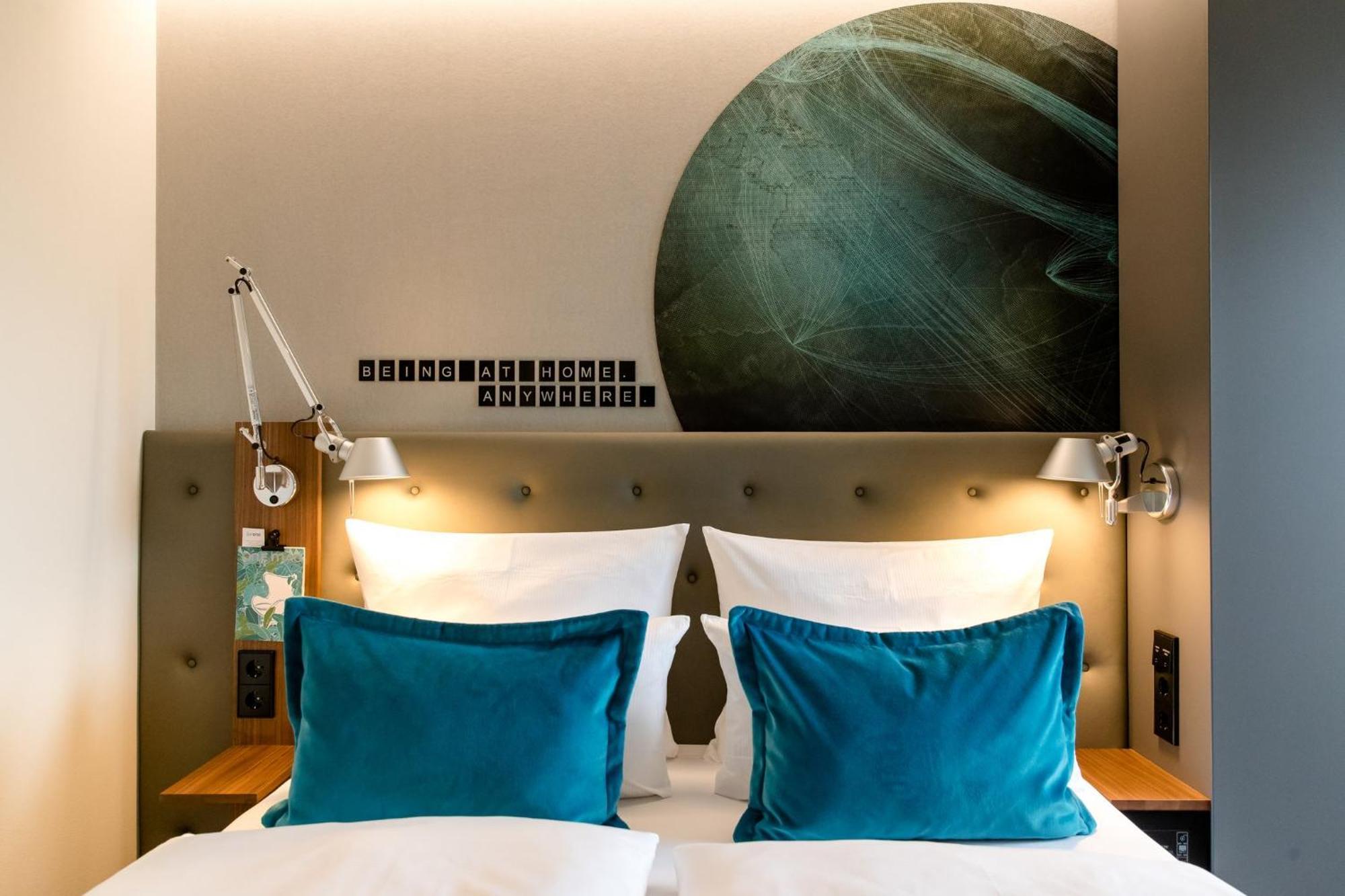 Motel One Frankfurt Airport Frankfurt am Main Dış mekan fotoğraf
