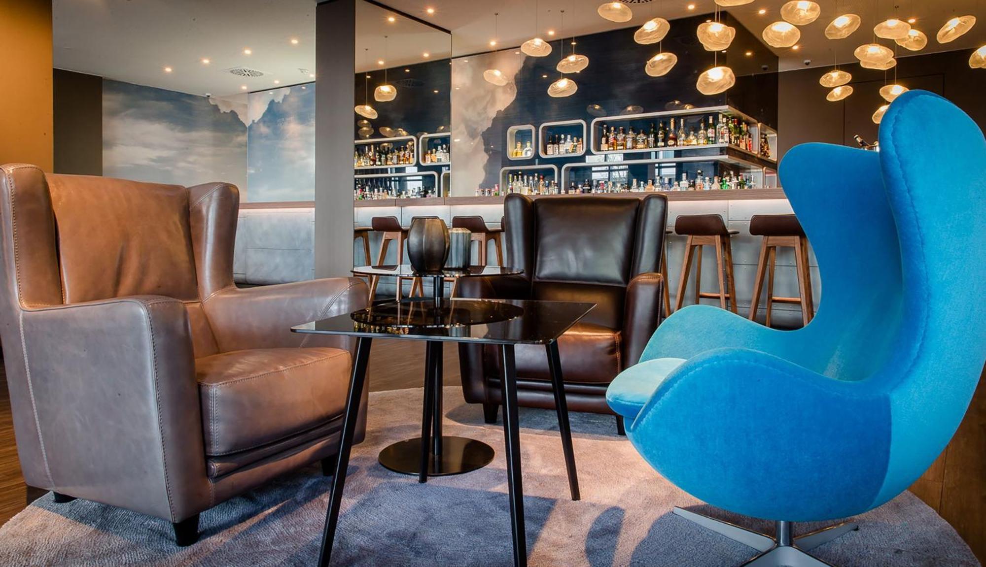 Motel One Frankfurt Airport Frankfurt am Main Dış mekan fotoğraf